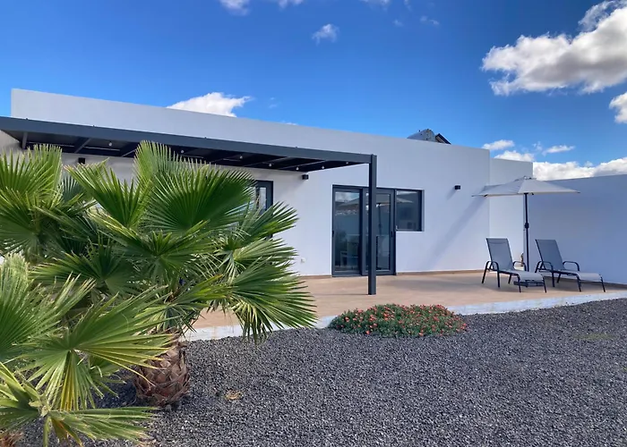 Chona Villa El Cuchillo