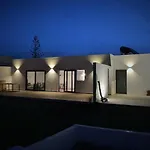 Chona Эль-Кучильо