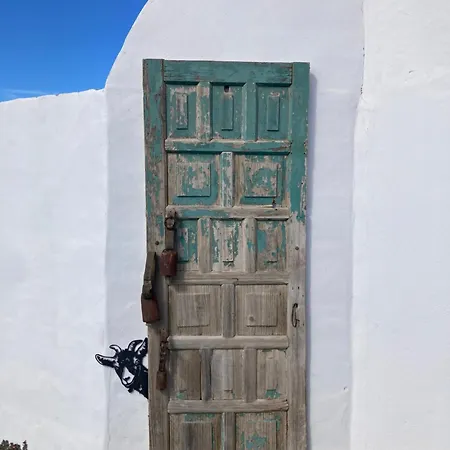 Chona Villa El Cuchillo